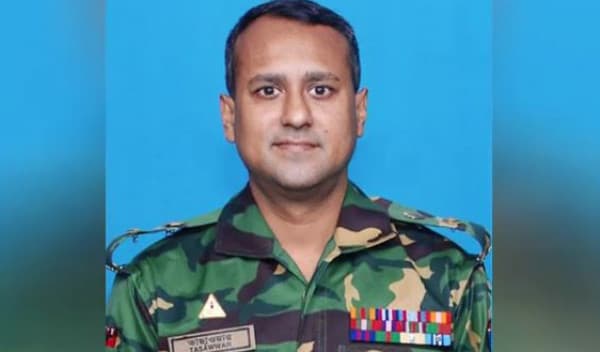 সাত বছর কোমায় থেকে পদোন্নতি, সেনাবাহিনীর মানবিক দৃষ্টান্ত