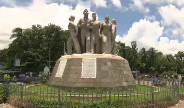 শিক্ষার্থীদের সহায়তায় কাজ করছে ঢাকা বিশ্ববিদ্যালয় নিরাপত্তা মঞ্চ