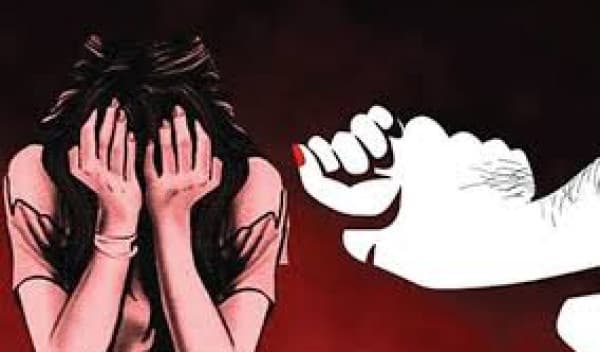 গাজীপুরে ধর্ষণচেষ্টা; পালিয়ে বেড়াচ্ছে ভুক্তভোগী পরিবার
