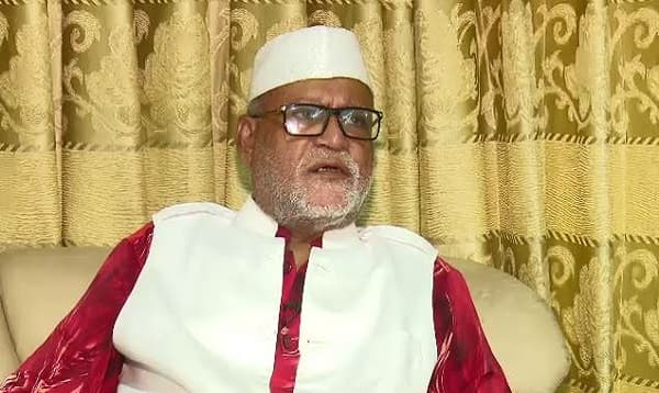 ফের রাজনীতিতে সক্রিয় হচ্ছেন জয়নাল হাজারী
