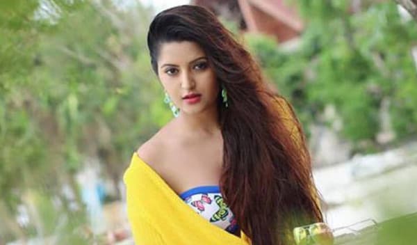 সাভার থানায় চিত্রনায়িকা পরীমণিকে জিজ্ঞাসাবাদ