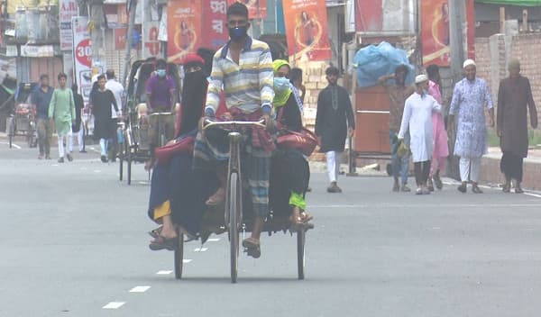 মানুষের বের হওয়ার প্রবণতা বাড়ছেই