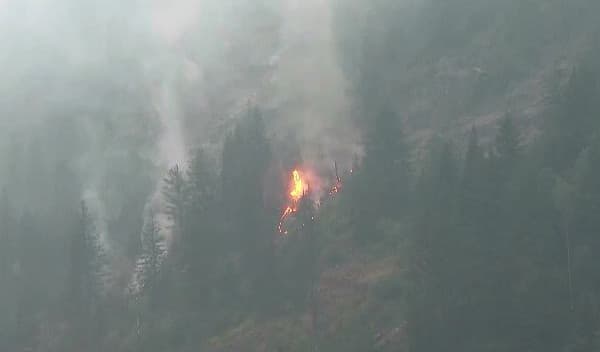 Southern Europe battles wildfires 
