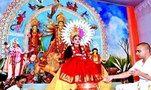 আজ মহাঅষ্টমী ও কুমারী পূজা