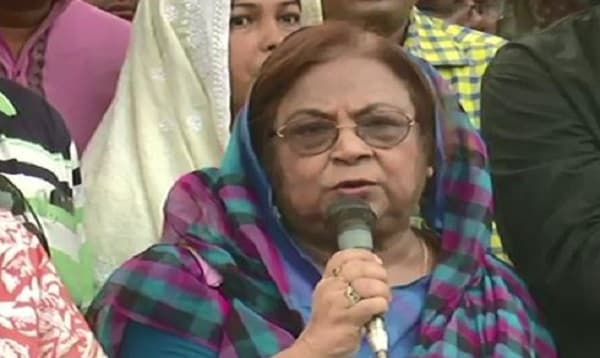 'জনগণকে জিম্মি করে রেখেছে সরকার'