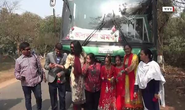 ভালোবাসা দিবসে জাহাঙ্গীরনগর বিশ্ববিদ্যালয়ে ব্যতিক্রমী আয়োজন