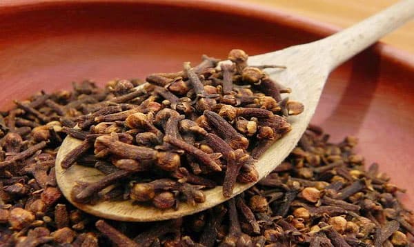 জেনে নিন লবঙ্গের কিছু গুণ