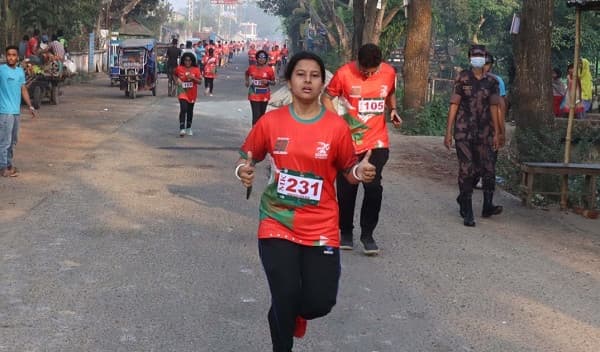 ৯ দেশের প্রতিযোগীর অংশগ্রহণে ম্যারাথন