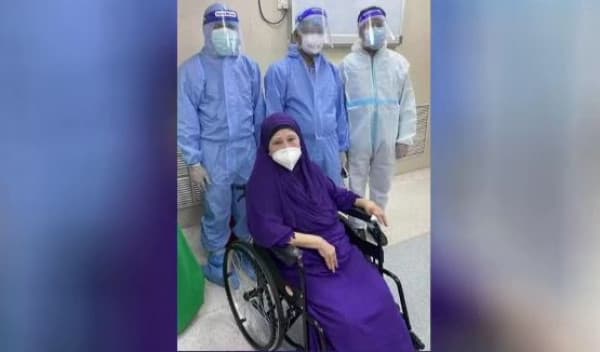 খালেদা জিয়াকে বিদেশ নেয়ার আবেদন আইন মন্ত্রণালয়ে