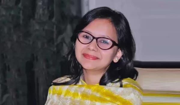 পরিবেশবান্ধব পাটের স্যানিটারি ন্যাপকিন তৈরি