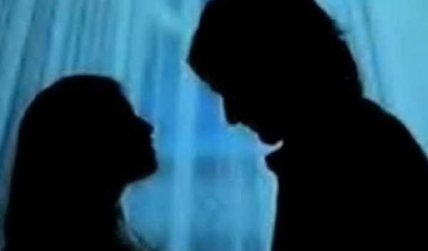 যে পেশার মানুষ বেশি পরকীয়ায় আসক্ত হয়