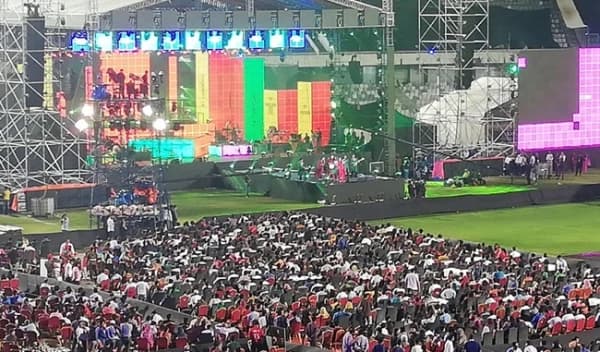 ‘ক্রিকেট সেলিব্রেটস মুজিব হান্ড্রেড’ কনসার্টে প্রধানমন্ত্রী