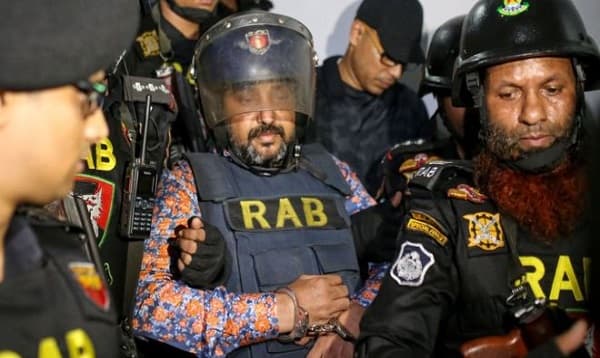 অস্ত্র আইনের মামলায় সম্রাটকে অভিযুক্ত করে র‌্যাবের চার্জশিট