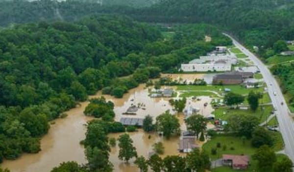 8 dead as flash flooding swamps parts of Kentucky