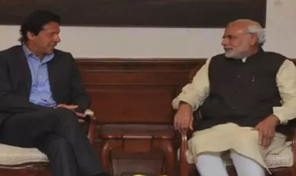 করোনাভাইরাস ঠেকাতে মোদীর আহ্বানে সাড়া দিলো পাকিস্তান