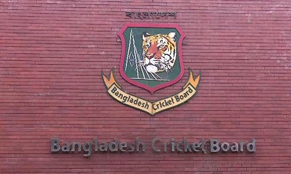 'দেশের সব ধরনের ক্রিকেট অনির্দিষ্টকালের জন্য স্থগিত'