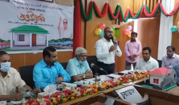 চুয়াডাঙ্গায় সরকারি ঘর পেলেন ১৬৬টি পরিবার