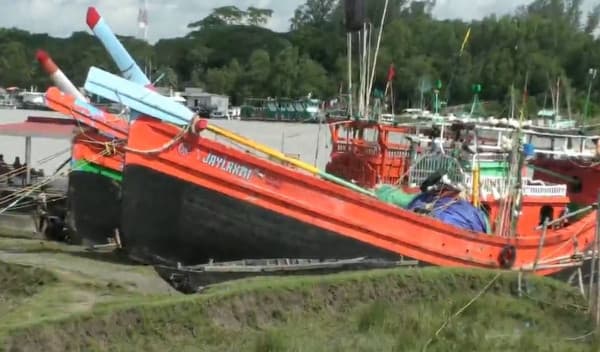 বঙ্গোপসাগর থেকে ১৩৫ ভারতীয় জেলে আটক