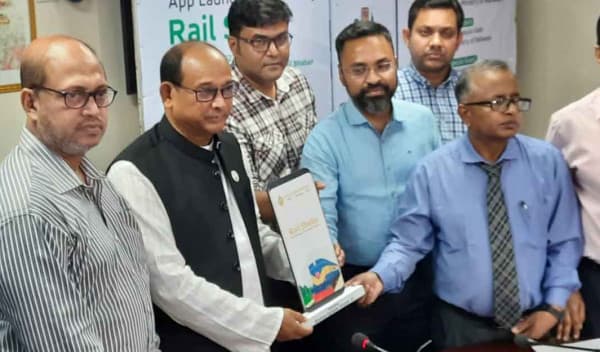 রেলের নতুন অ্যাপ ‘রেল সেবা’-এর উদ্বোধন