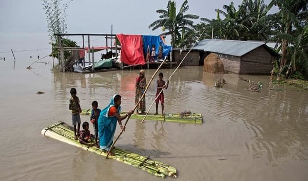 সারাদেশে বন্যা পরিস্থিতির অবনতি
