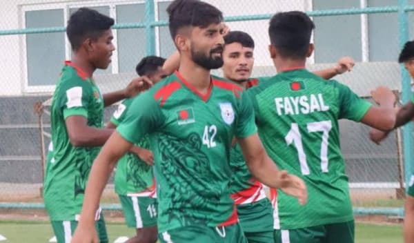 লড়াইয়ের পরও স্বপ্নভঙ্গ বাংলাদেশের