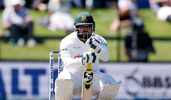 Christchurch Test: Tigers struggling