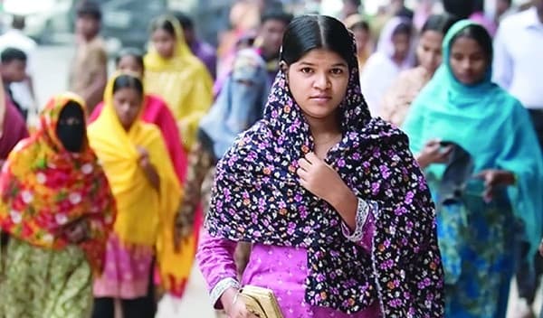 করোনায় ৫৪% গৃহকর্মী ও ১৯% নারী পোশাক শ্রমিক কাজ হারিয়েছে: সিপিডি