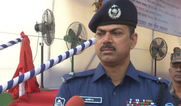 দুদকের মামলায় গ্রেপ্তার দেখাতে কারাগারে বরখাস্ত ওসি প্রদীপ