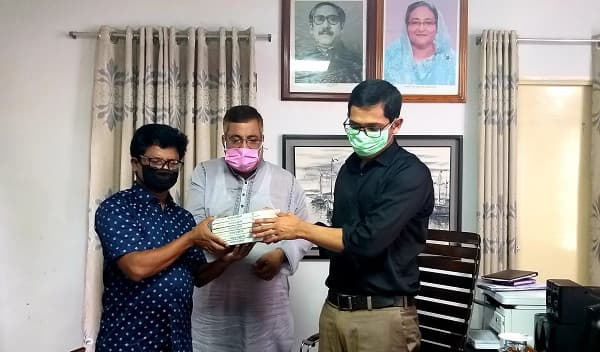 তেঁতুলিয়ায় ‘বই পড়া উৎসব’
