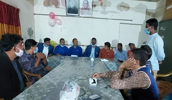 দুর্বৃত্তের হামলায় সাংবাদিক আহত: ৩৭ জনের বিরুদ্ধে মামলা