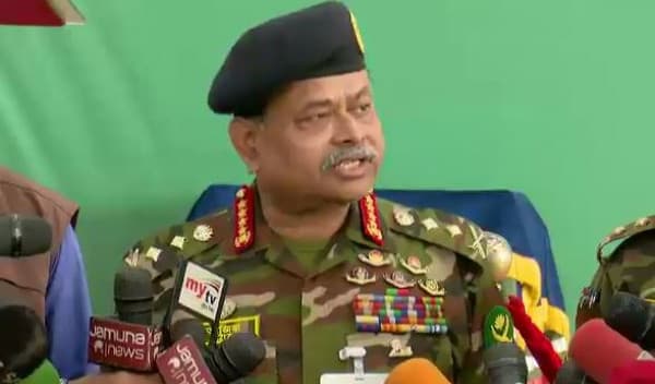 অপপ্রচার থেকে সবাইকে সতর্ক থাকার আহ্বান সেনাপ্রধানের