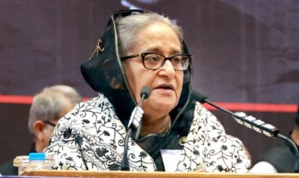 `পাপ বাপকেও ছাড়ে না'
