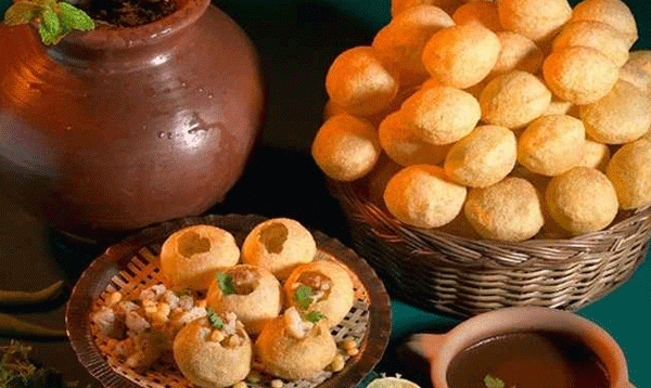 কোথা থেকে এল মুখরোচক খাবার ফুচকা?