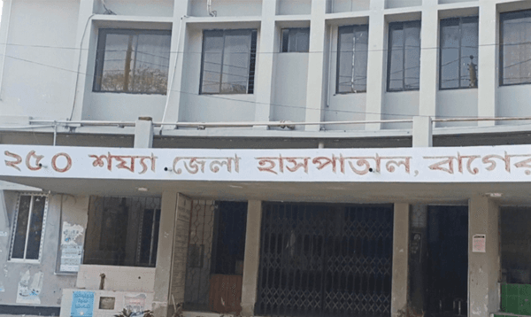 বাগেরহাটে সড়ক দুর্ঘটনায় নিহত ১, আহত ৩