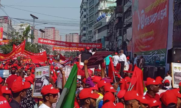 মে দিবসের অনুষ্ঠানে এসে অসুস্থ হয়ে শ্রমিকের মৃত্যু