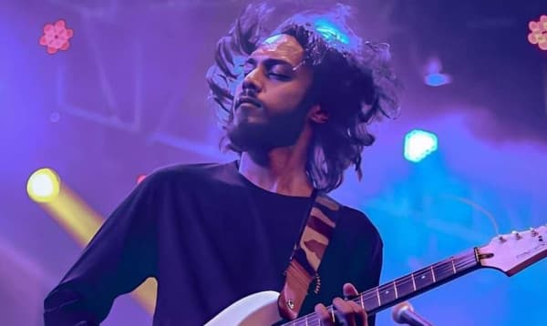 সড়কে প্রাণ গেল ‘আমার দেহখান’ গানের গায়ক পিয়ালের