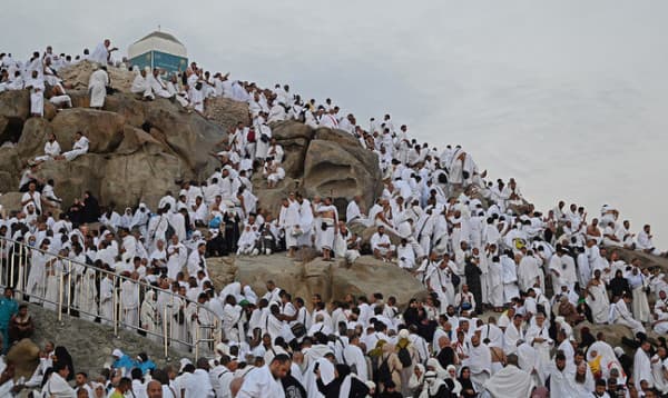 Main formalities of Hajj being held in Arafat Maidan