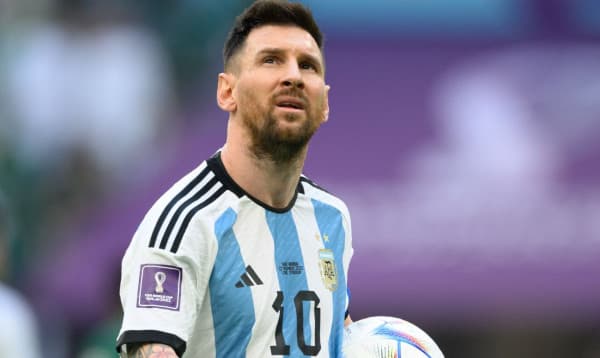 ইকুয়েডরের বিপক্ষে মেসির খেলা নিয়ে যা জানালেন কোচ স্কালোনি