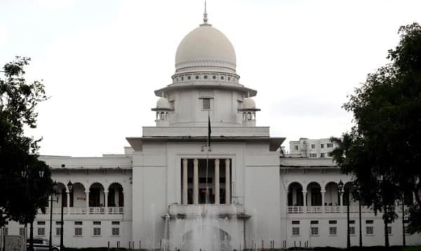 তত্ত্বাবধায়ক সরকার- পঞ্চদশ সংশোধনীর বৈধতা প্রশ্নে রুলের শুনানি ৩০ অক্টোবর