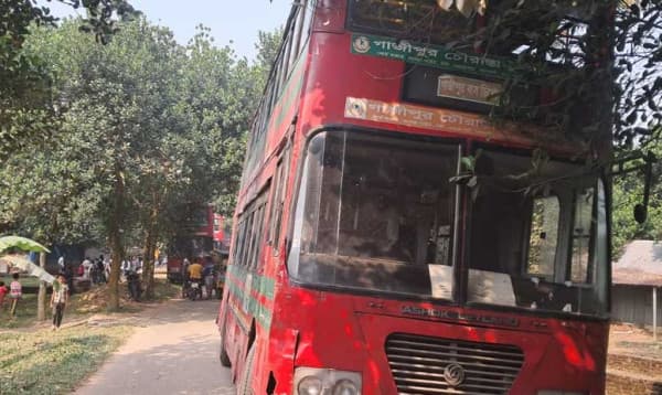 3 students electrocuted in a picnic bus in Gazipur