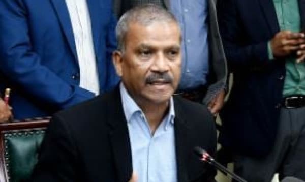 গায়েবি মামলা প্রত্যাহার নিয়ে যা জানালেন আইন উপদেষ্টা
