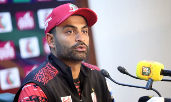 বিপিএলে দল কমাতে বলছেন তামিম