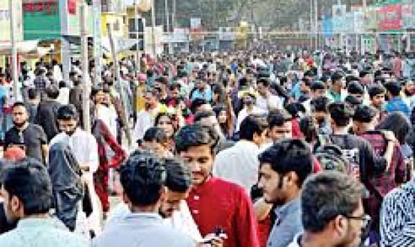 Ripples of language movement day reach Ekushey 'Boi-Mela'