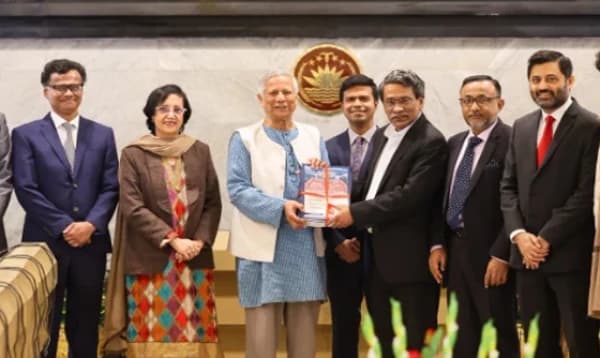 সাতটি প্রধান বিষয়কে গুরুত্ব দিয়ে সংবিধান সংস্কার কমিশনের সুপারিশ