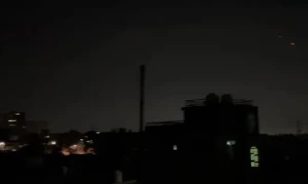 ভারতশাসিত জম্মু ও কাশ্মীরে সাইরেনের শব্দ-ব্ল্যাকআউট