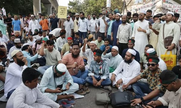আওয়ামী লীগ নিষিদ্ধসহ ৩ দফা দাবিতে এনসিপির গণজমায়েত