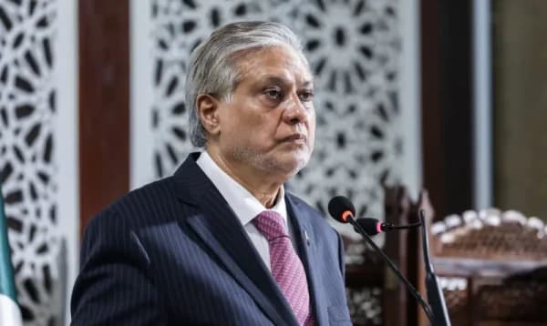 যুদ্ধবিরতি কার্যকরের ঘোষণা পাকিস্তানের পররাষ্ট্রমন্ত্রীর