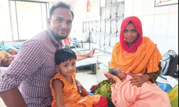 লালমনিরহাটে মাস্টার্স পরীক্ষা দিতে এসে সন্তান জন্ম দিলেন শিক্ষার্থী