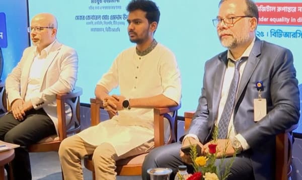 ইন্টারনেট দাম কমানোর উদ্যোগ: দুই-এক মাসের মধ্যে মিলবে সুফল