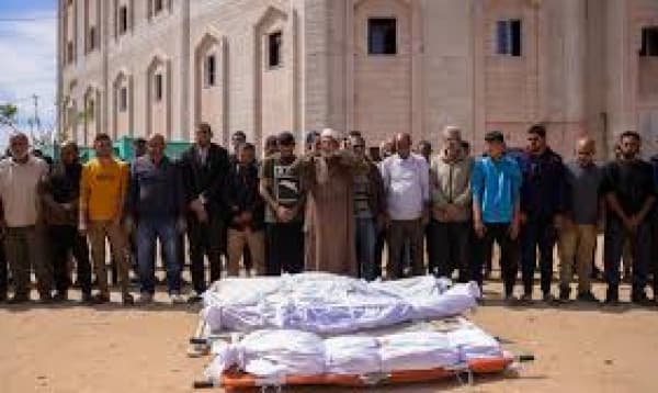 Israel kills 115 Palestinians in‘opening moves’ of expanded Gaza War